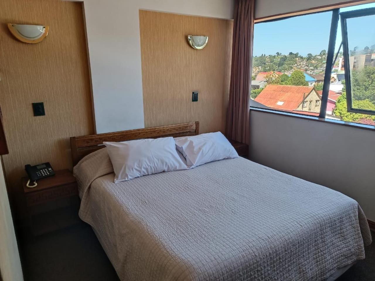Hotel Antupiren Puerto Montt Eksteriør billede