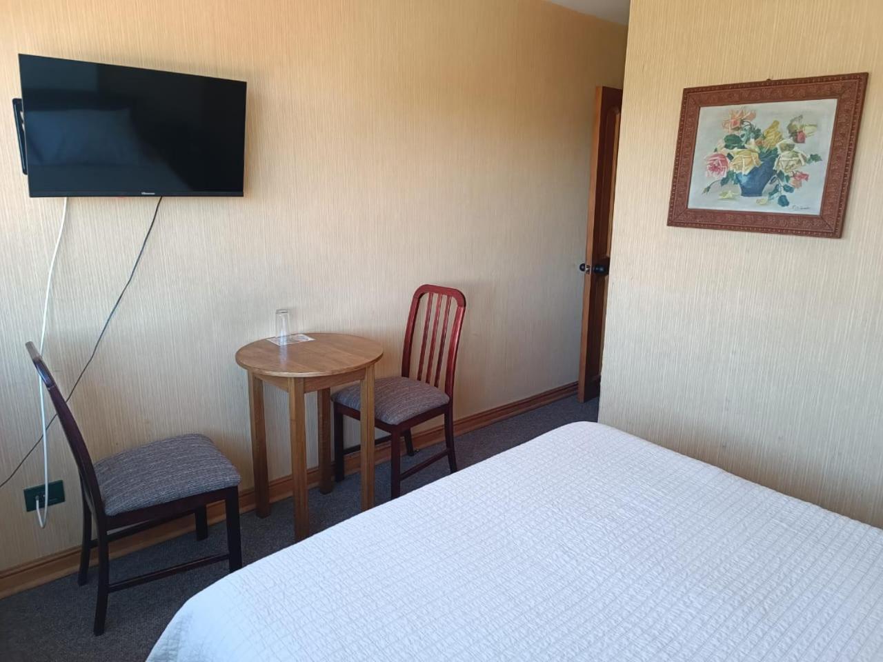 Hotel Antupiren Puerto Montt Eksteriør billede