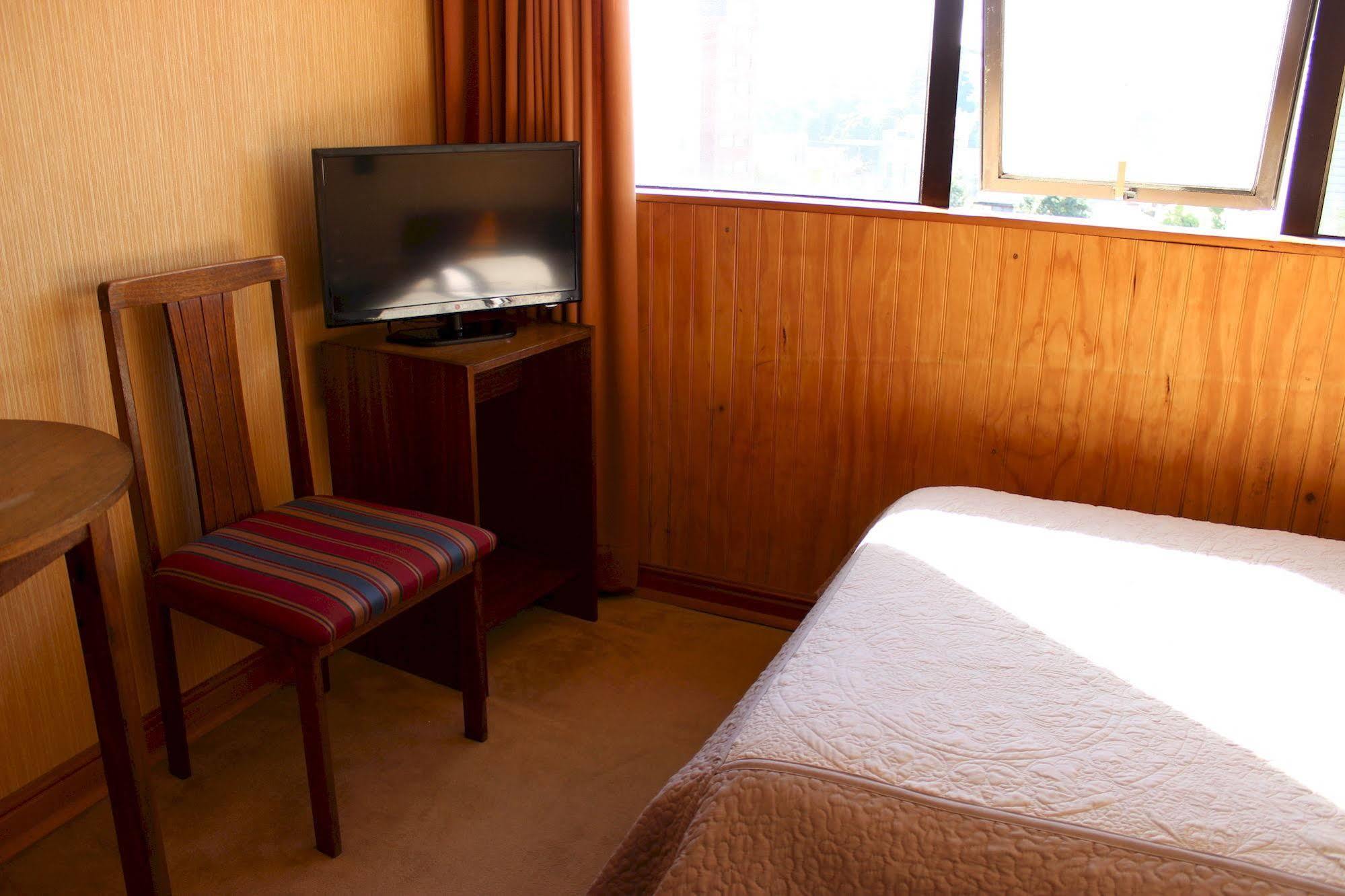 Hotel Antupiren Puerto Montt Eksteriør billede