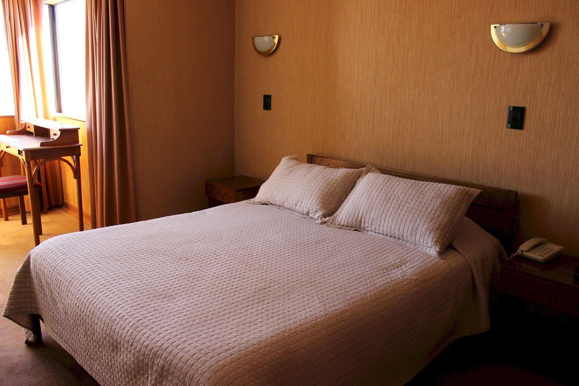 Hotel Antupiren Puerto Montt Eksteriør billede