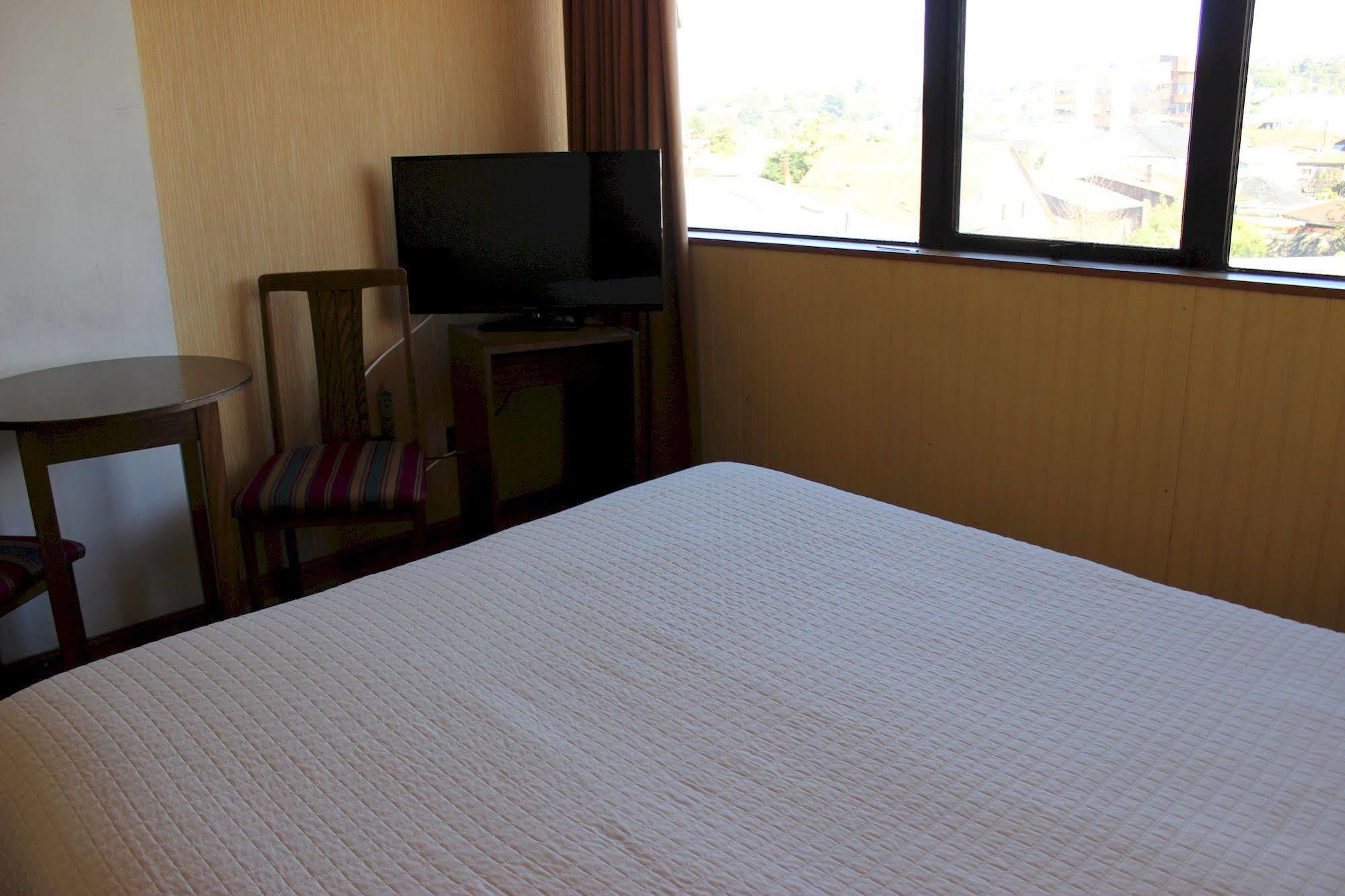 Hotel Antupiren Puerto Montt Eksteriør billede