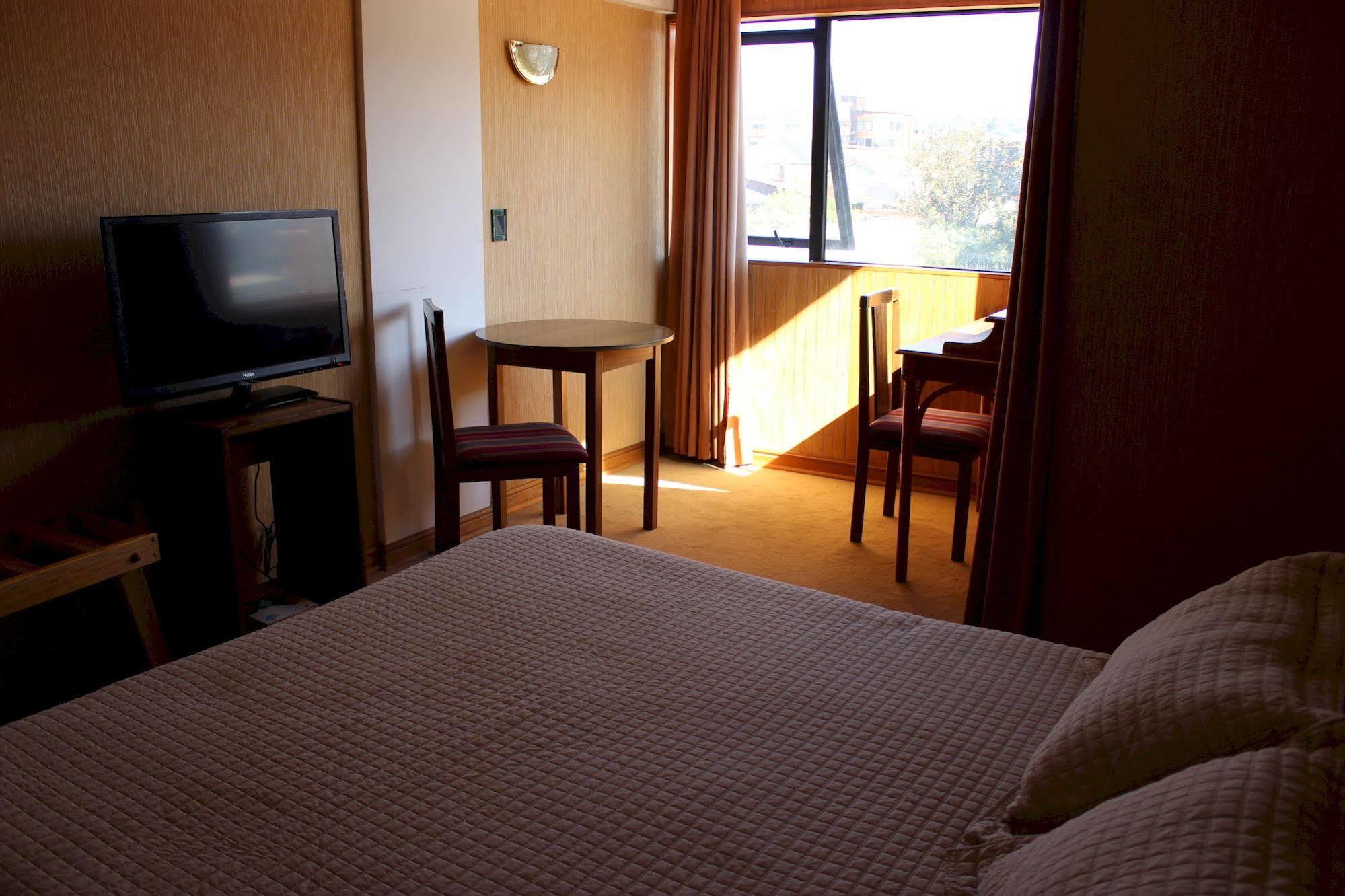 Hotel Antupiren Puerto Montt Eksteriør billede