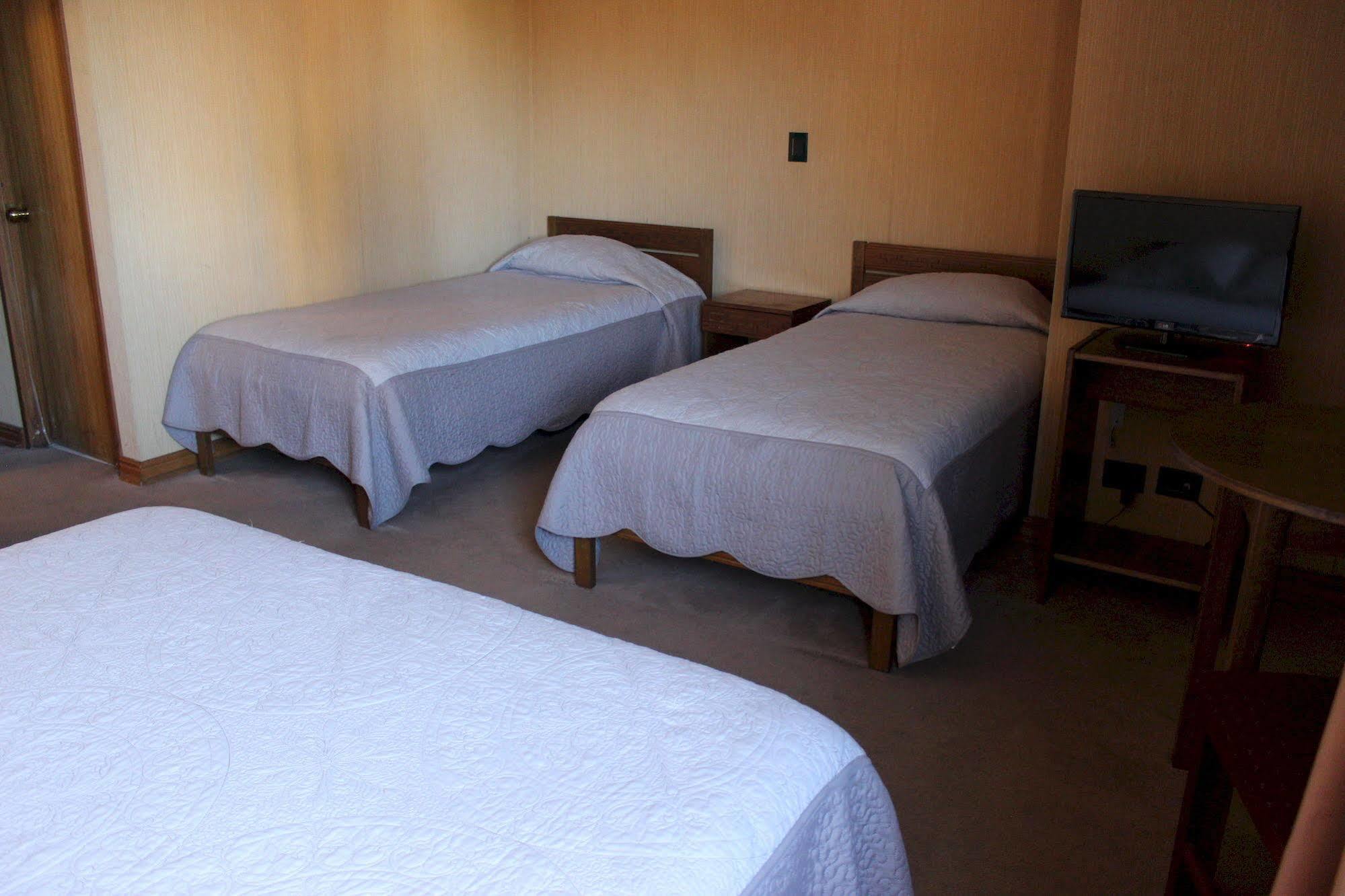 Hotel Antupiren Puerto Montt Eksteriør billede