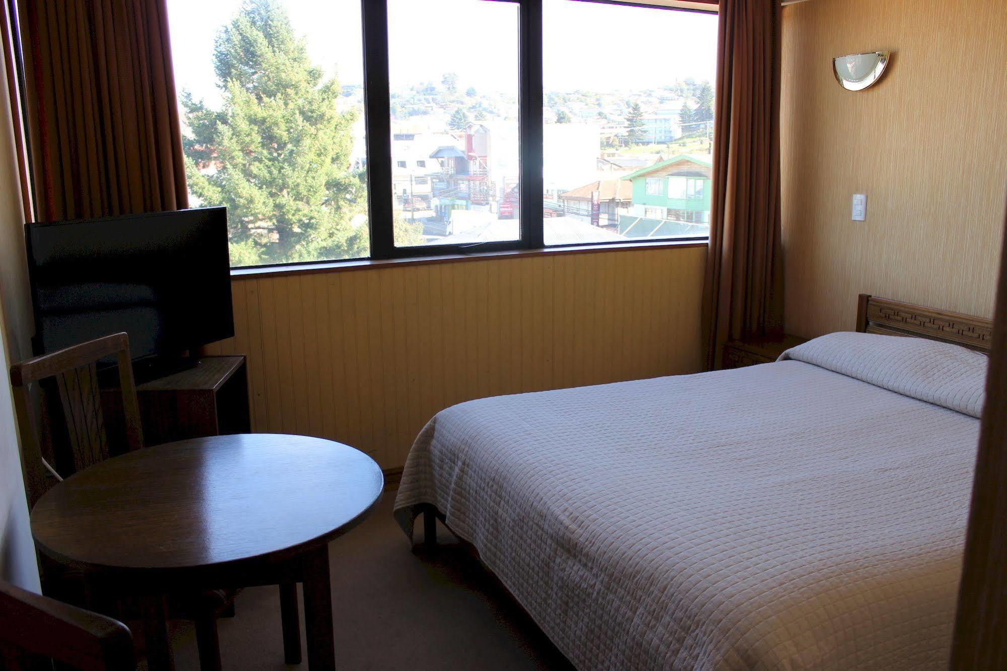 Hotel Antupiren Puerto Montt Eksteriør billede