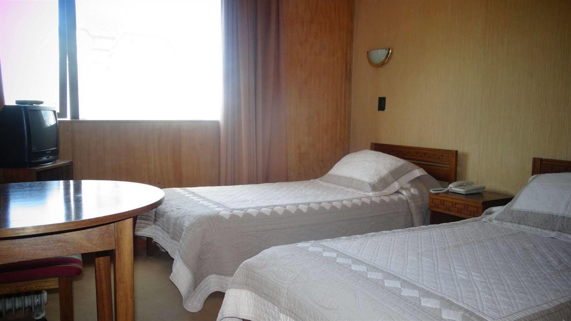 Hotel Antupiren Puerto Montt Eksteriør billede